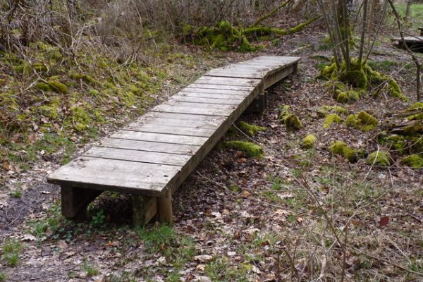 Rajout d’une marche de 1 m de long à chaque extrémité