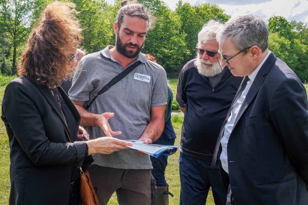 Conservatoire d'Espaces naturels d'Auvergne intervenant sur le site du Marais du Cassan et de Prentegarde.